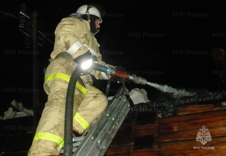 Пожар в Мосальском районе, д.Новая Роща, ул.Солнечная